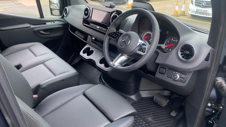 Mercedes-Benz Sprinter 317Cdi L2 Diesel Rwd 3.5t H2 Select Van 9G-Tronic
